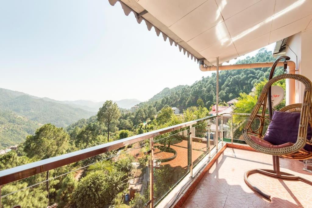 Kasauli Edge Apt With Balcony Exteriér fotografie