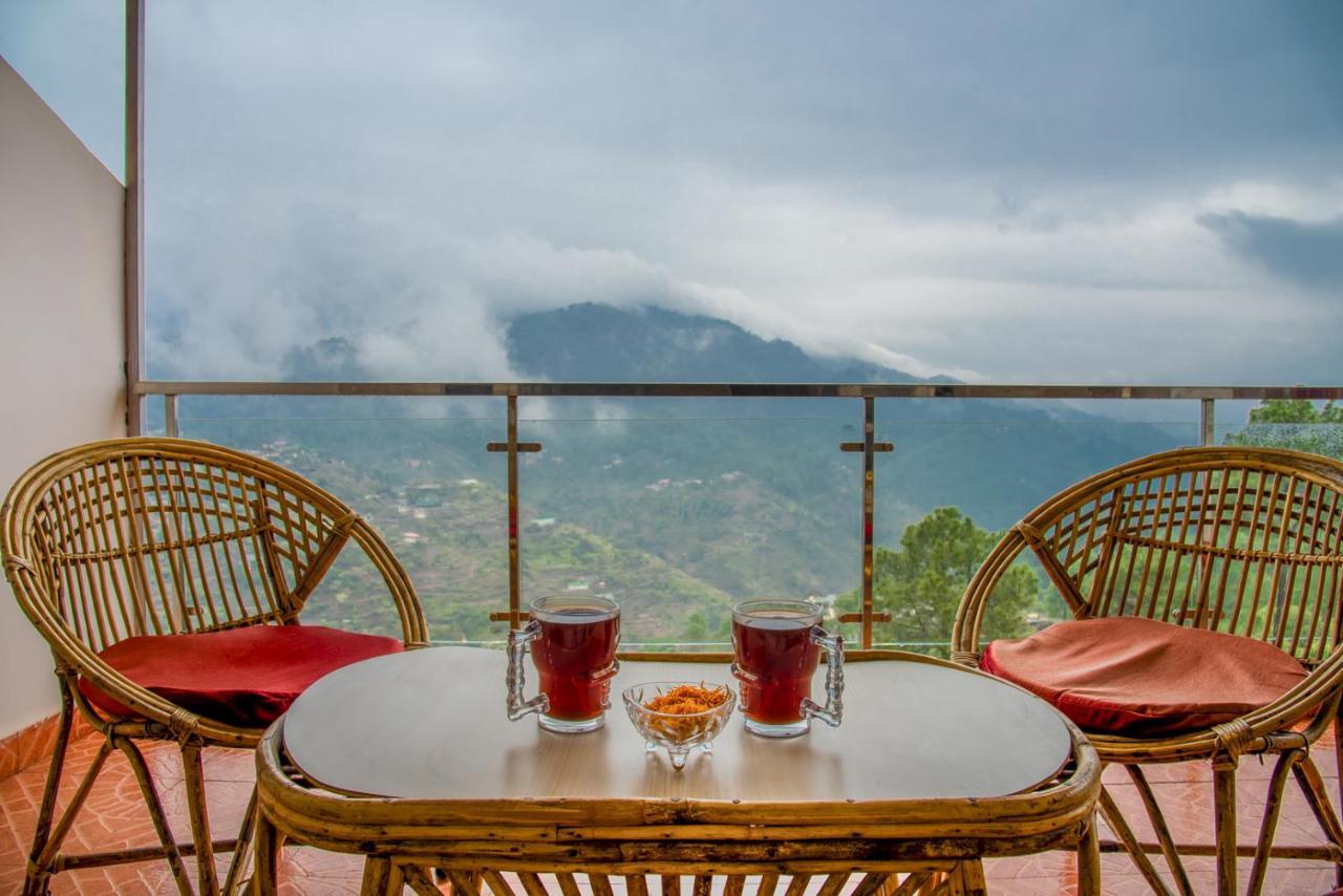 Kasauli Edge Apt With Balcony Exteriér fotografie